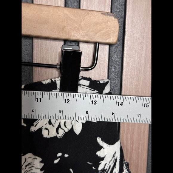 Free People Skirt Medium Womens Black White Floral I've got a Feeling Ruffled - Picture 3 of 6